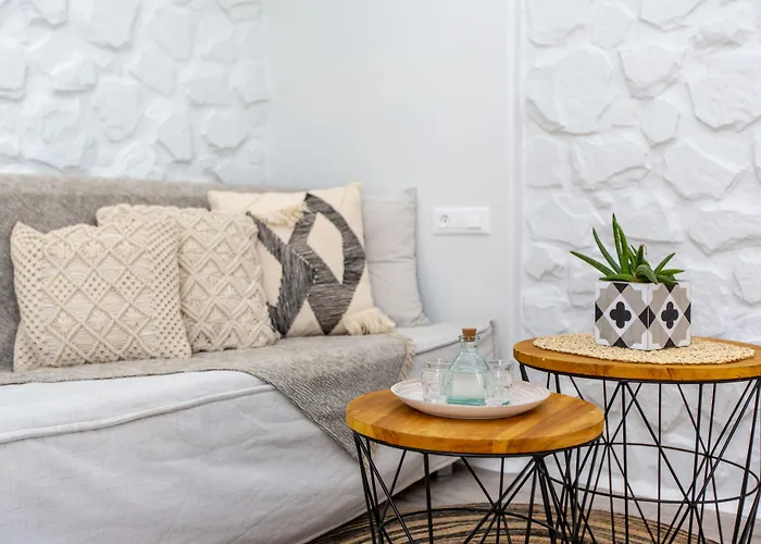 Aparthotel Emery Naxos City