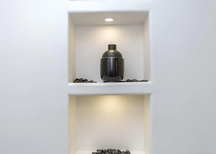 Aparthotel Emery Naxos City