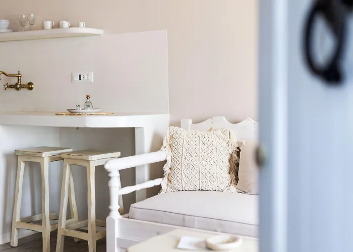 Aparthotel Emery Naxos City