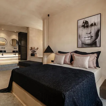 Lejlighedshotel Emery Naxos City