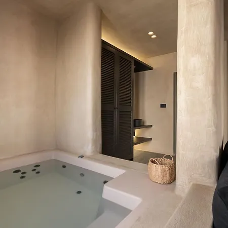 Emery 3*
