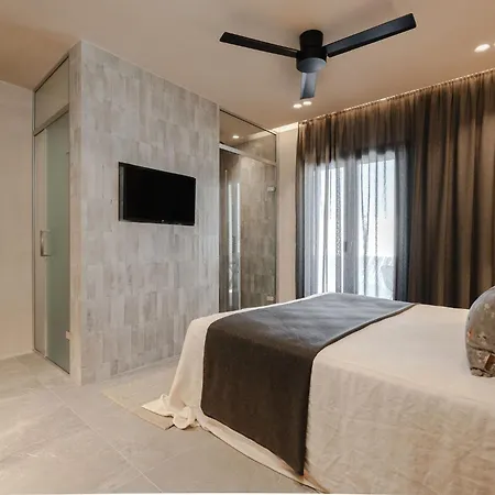 Emery Lejlighedshotel 3*