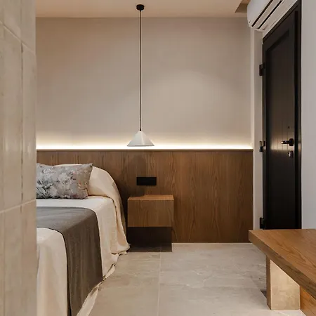 Lejlighedshotel Emery 3*