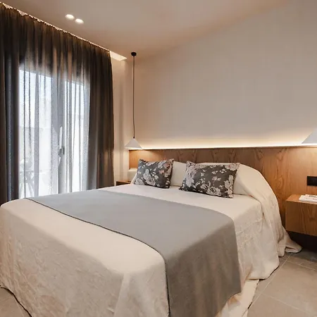 Lejlighedshotel Emery Naxos City