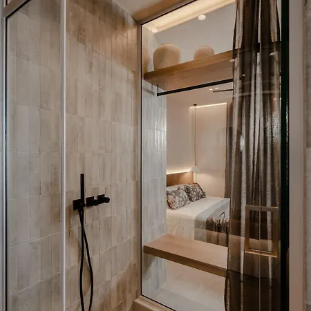 Lejlighedshotel Emery 3*