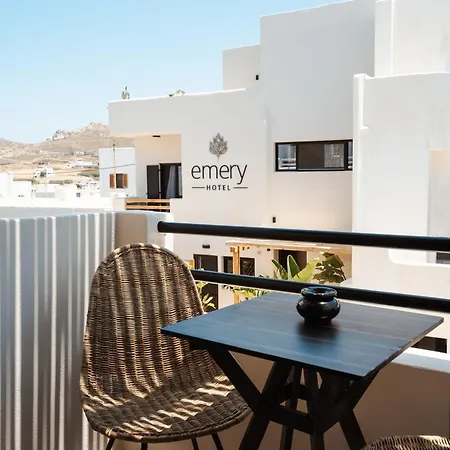 Aparthotel Emery 4*