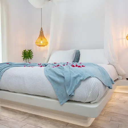 Emery Suites Naxos City
