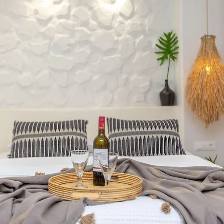 Emery Bed & Breakfast Naxos City