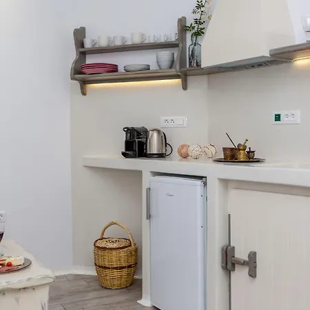 Emery Bed & Breakfast Naxos City