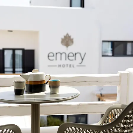 Emery شقة فندقية