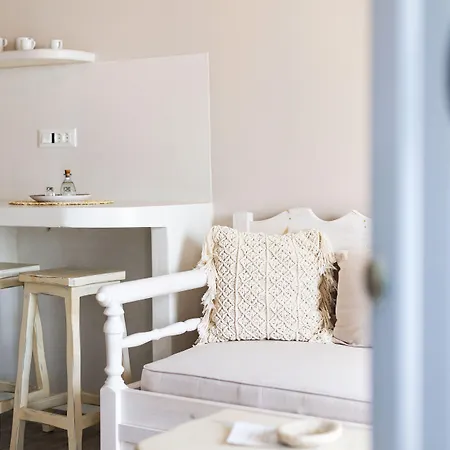 Bed & Breakfast Emery Naxos City