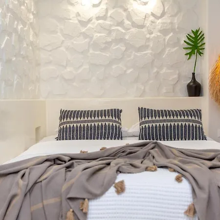 Emery Bed & Breakfast Naxos City