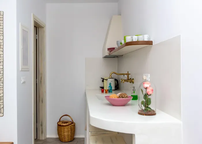 Aparthotel Emery Naxos City