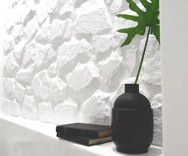 Emery Aparthotel Naxos City